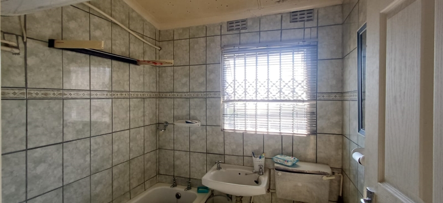 2 Bedroom Property for Sale in Mdantsane Nu 17 Eastern Cape